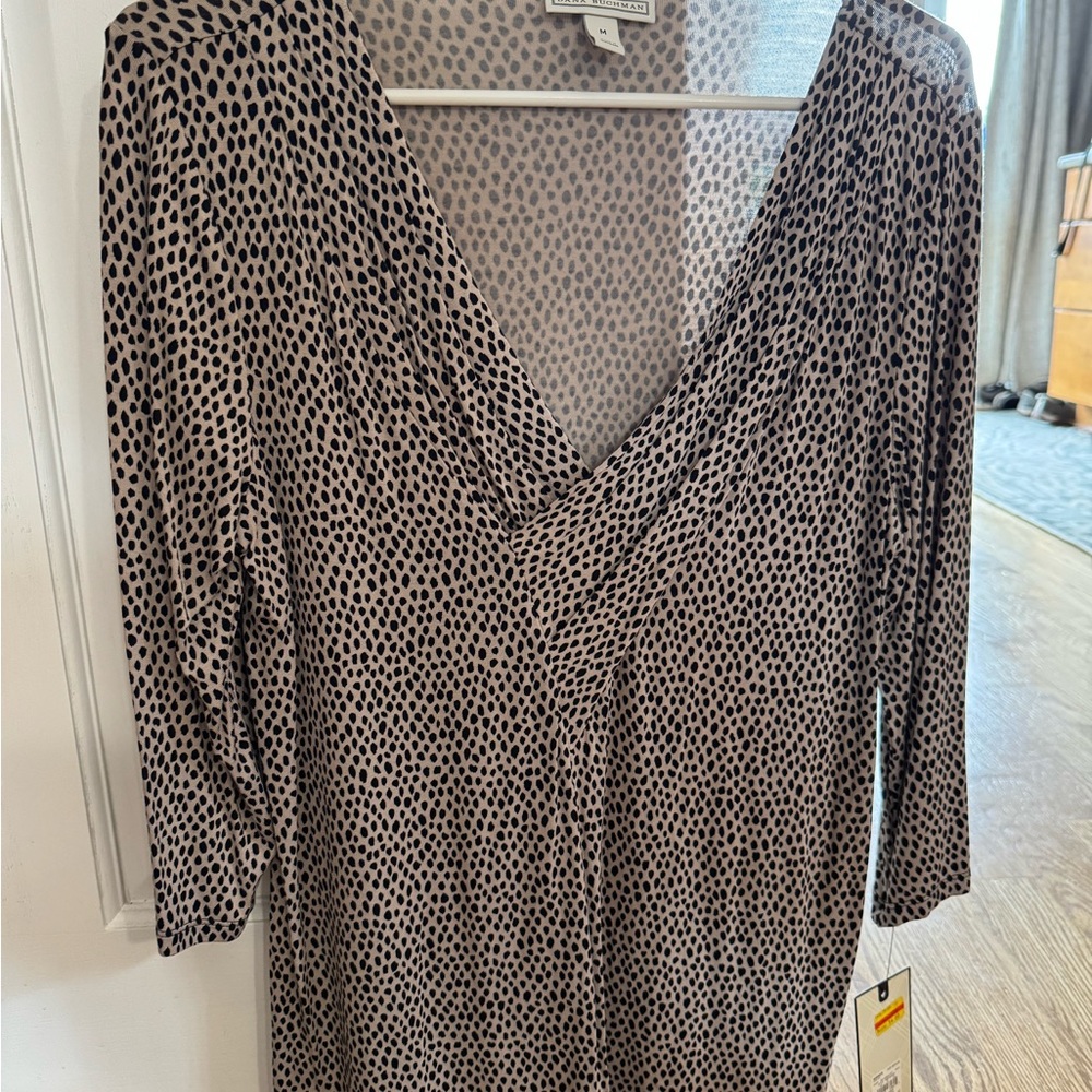 Dana Buchman Black and Tan Patterned Top